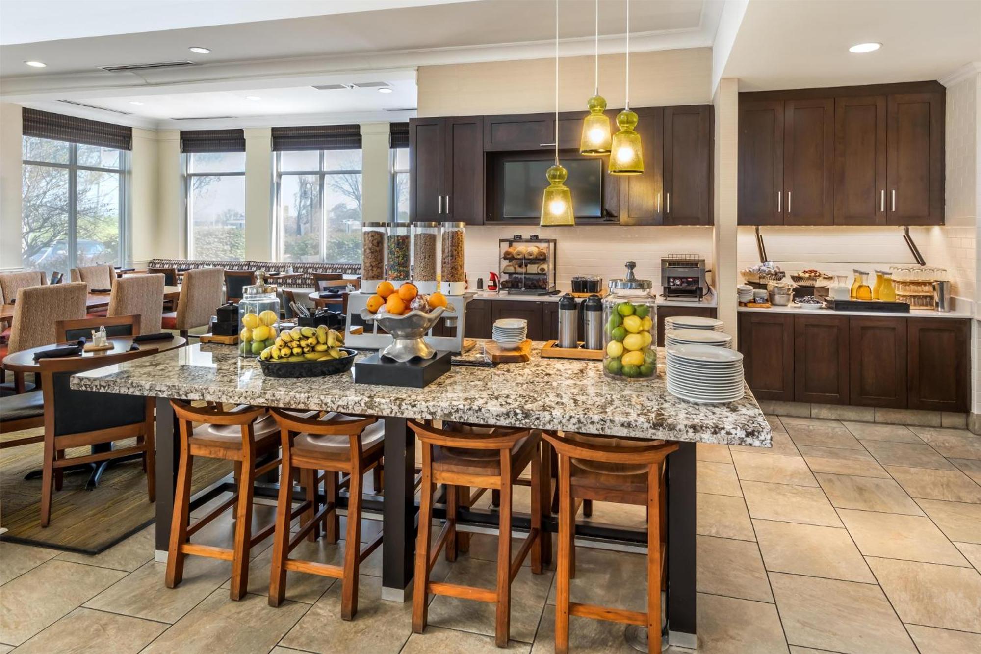 Hilton Garden